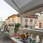 Milano City Life Elegant Penthouse With Terrace, Wi-Fi Netflix, Subway 5 Min - Very Convenient Location