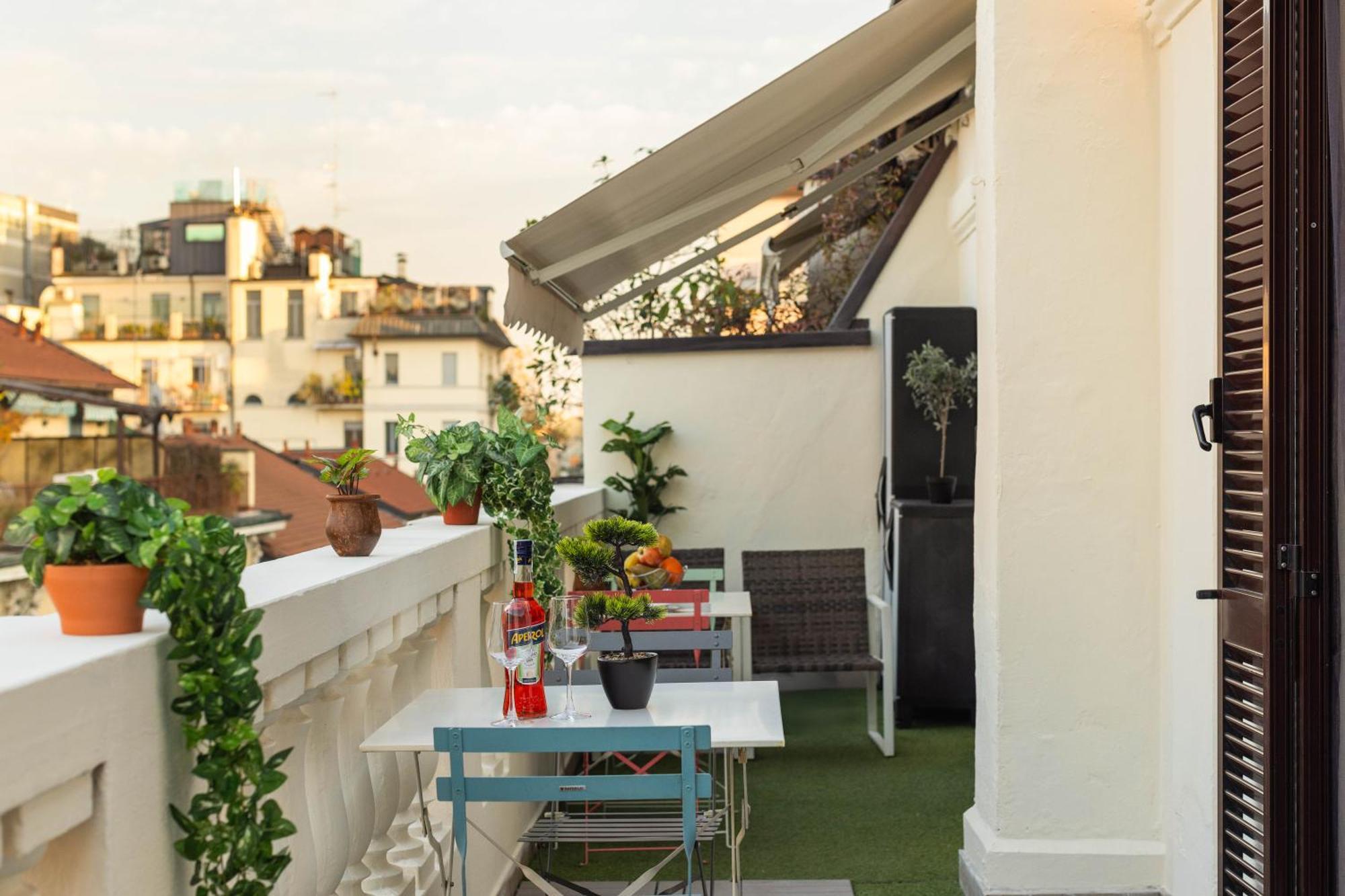 Life Elegant Penthouse With Terrace, Wi-fi Netflix, Subway 5 Min - Very Convenient Location