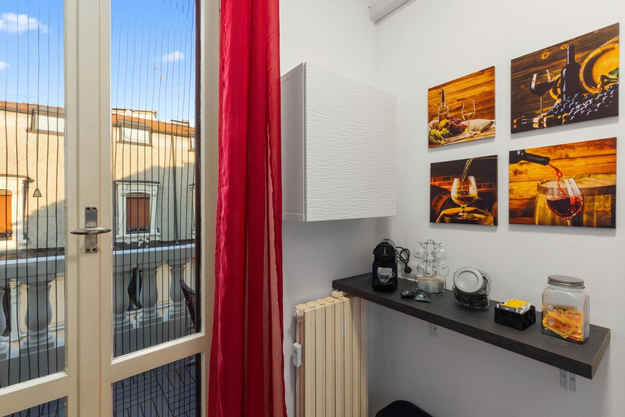 Life Elegant Penthouse With Terrace, Wi-fi Netflix, Subway 5 Min - Very Convenient Location